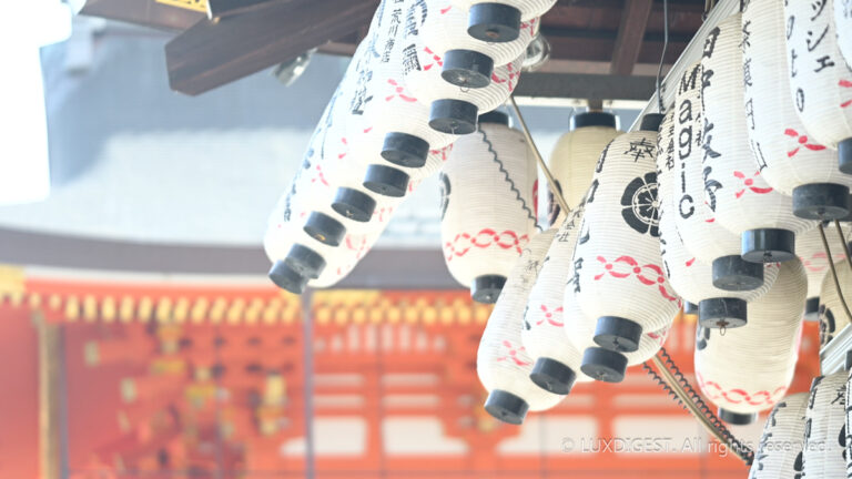 Yasaka Shrine in Kyoto {날짜 (YYMMDD)»} {시퀀스 번호 (0001)»}